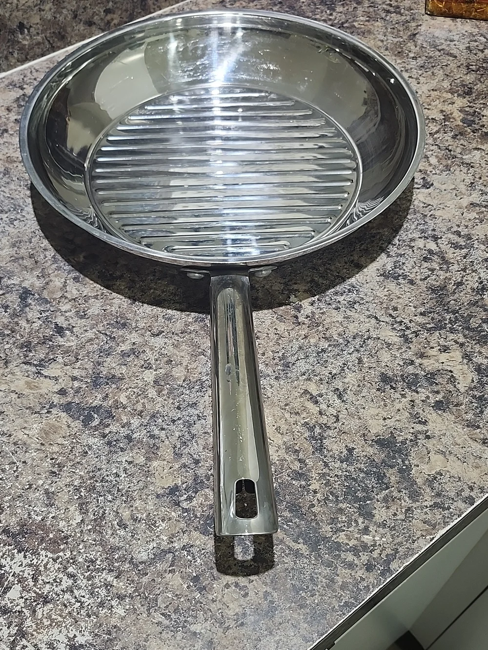 Wolfgang Puck Bistro Elite Collection.